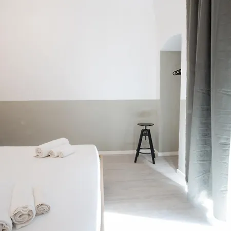 Virgilium Apartment Bari Exterior photo