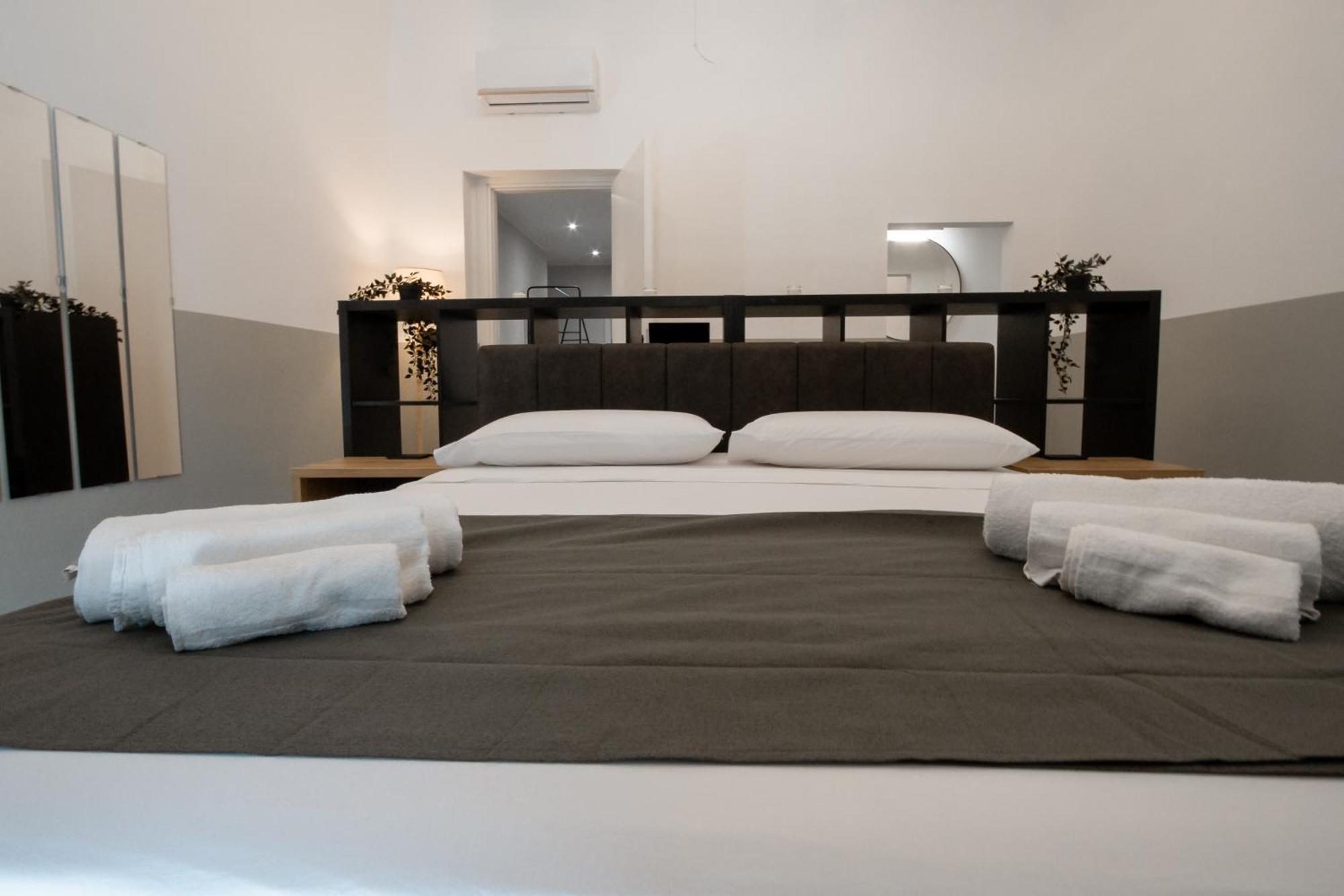 Virgilium Apartment *